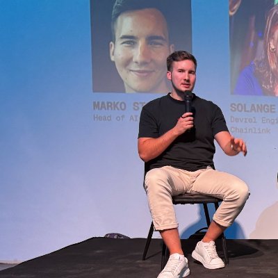 Marko Stokić Speaking at Conference